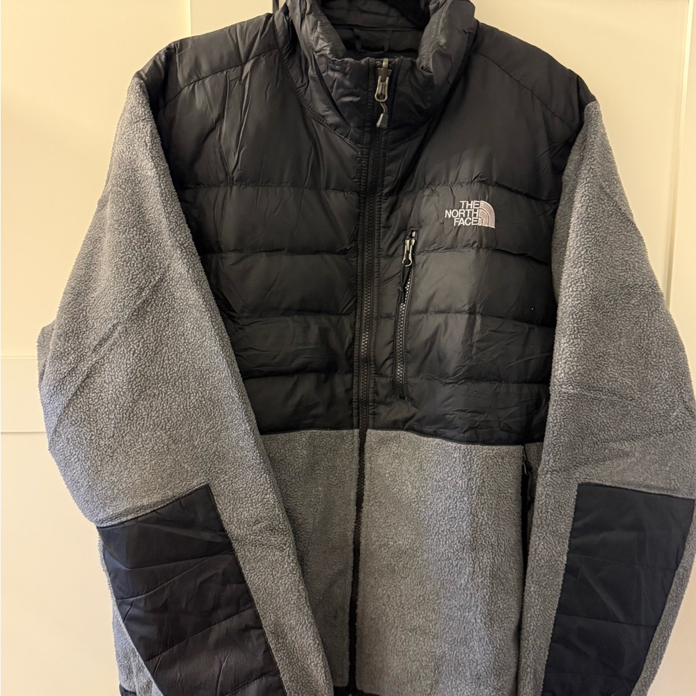 The North Face Men's L 550 Down Denali Fleece Jacket Black and Gray